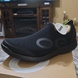 OOFOS Mens Shoed Size US 12.5